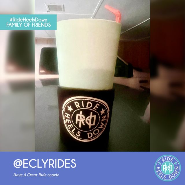 😅 L O V I N G how determined @eclyrides of @fireflyfarmridinglessons was to make her "Have A Great Ride" coozie fit on this huge travel cup!
#RideHeelsDown #horsebackriding #horsesofinstagram #horses #horse #barnlife #riding #eventing #dressage #jumper #horseshow #heelsdown #equitation #xc #crosscountry #haveagreatride #eventer #usea #3phase #3ways3days #ushja #usdf #usef